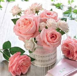 Image of Napkin Luncheon – Roses
