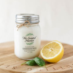 Image of Soy Wax Candle – Farmhouse Fresh 16 oz