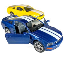 Image of 5′ Die-Cast 2006 Ford Mustang GT